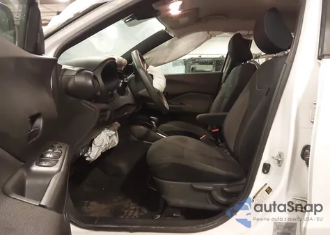 2020 Nissan Kicks S Xtronic Cvt z USA, uszkodzony, nr VIN 3N1CP5BV5LL493103